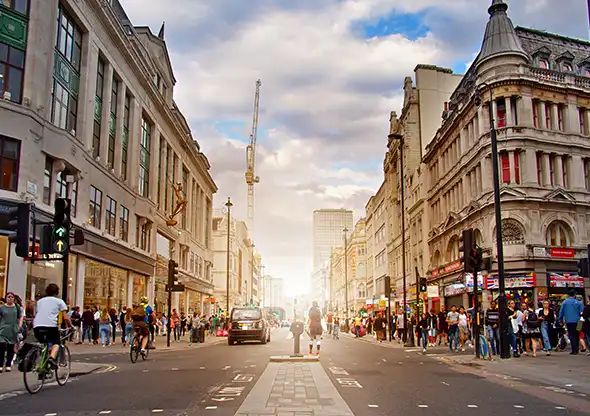 Client work - Retail and Leisure - Corporate